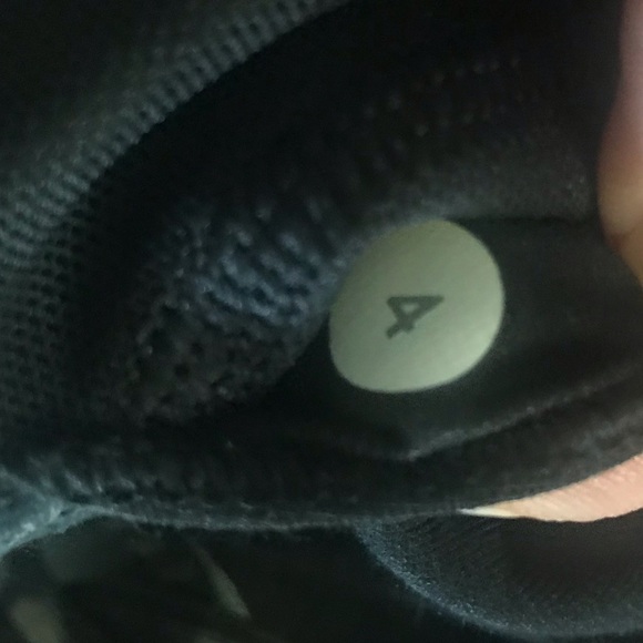 Lululemon Butterfly Sunset Salutation Tank - Picture 9 of 10